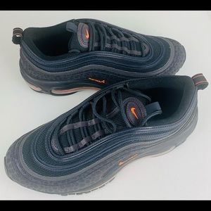 Great Condition!! (size 7Y) Nike Air Max 97 “Off Noire”  bv1243-001